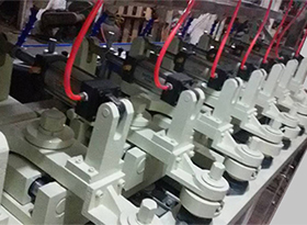 封口(kou)機是怎(zen)麽分類(lèi)的？